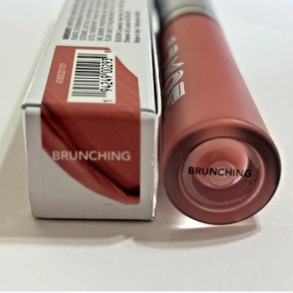 Buxom Full On Plumping Lip Matte Brunching Brown Peach NIB Full Size - Picture 3 of 4